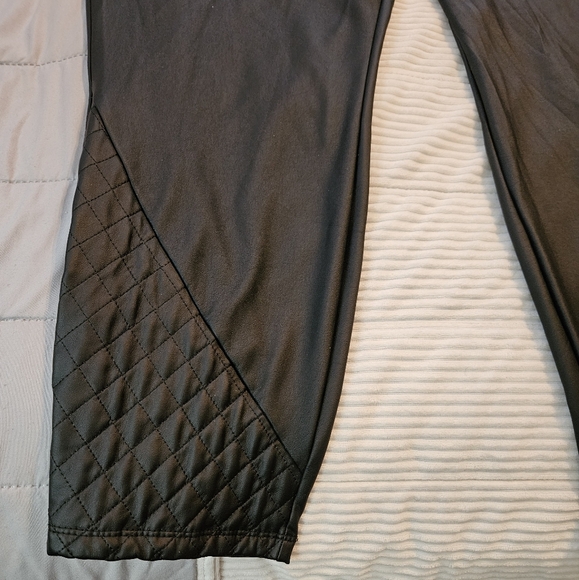 Torrid Black Faux Leather Quilted Leggings. Size 4 - Picture 2 of 6